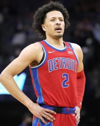  坎宁安33分活塞加时胜步行者  