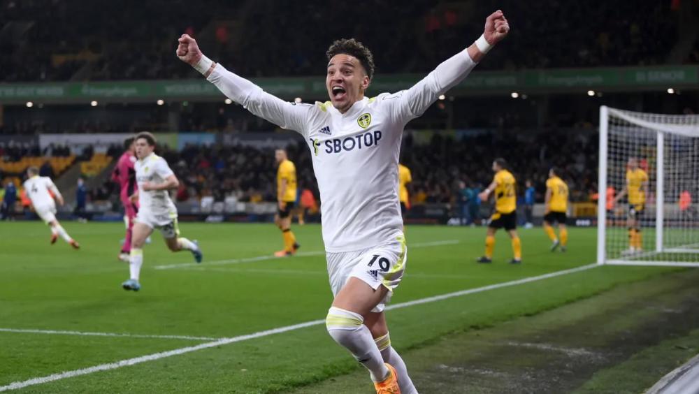  莱斯特城老将经验制胜补时阶段绝杀狼队