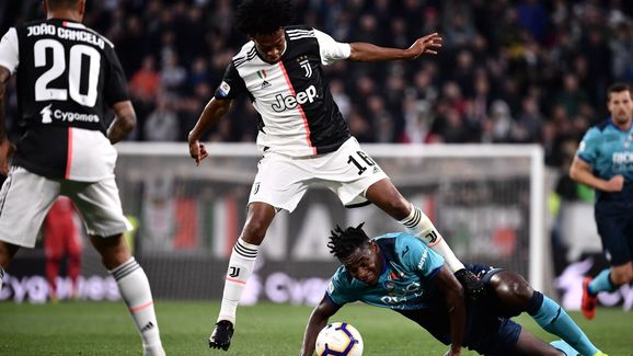  那不勒斯火力全开五球横扫萨勒尼塔纳